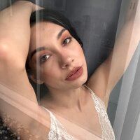 MiaFlloyd