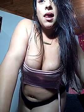danniela_james