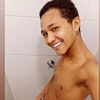 daniel_shy_18