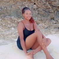 busty_cino