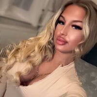 hornyblondy28