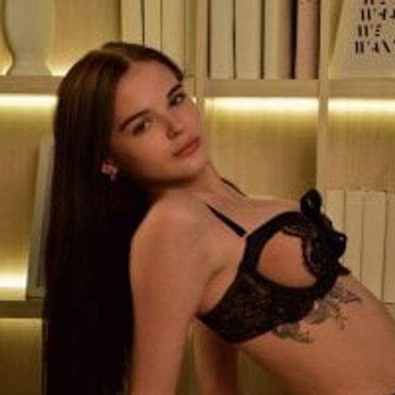 Anna_Mins
