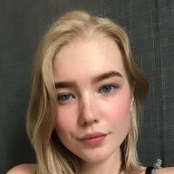 VelvetAnna
