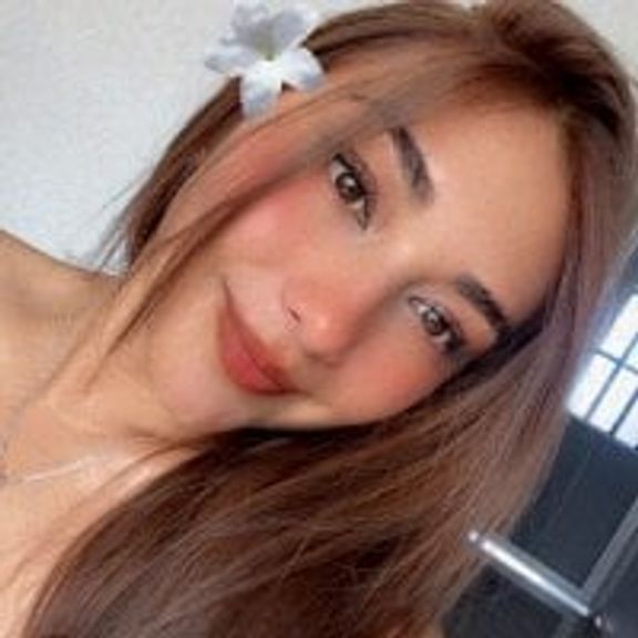 Sara_Smitthh6