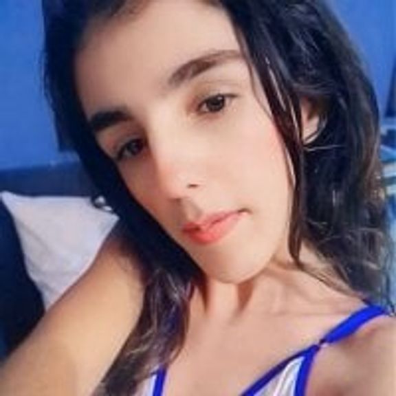 Valentina_slim