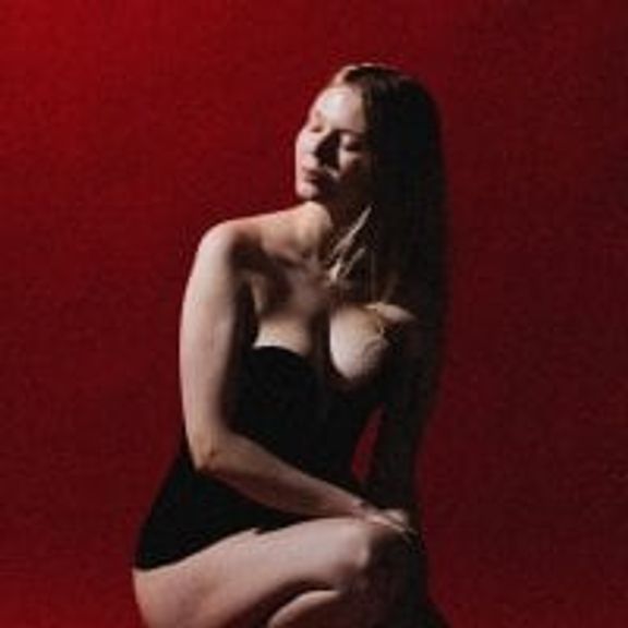 Vivian_Davis