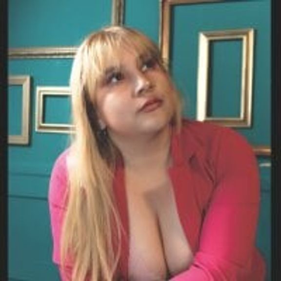 anastasia_boobs
