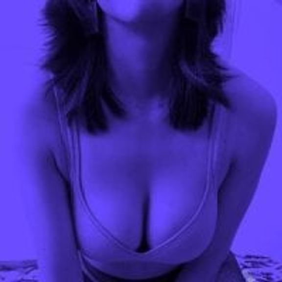 SluttyMiaaaaa