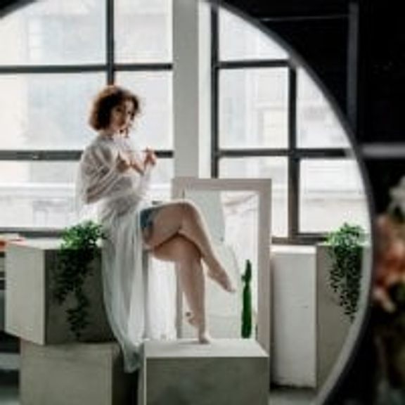 CurlyVixen