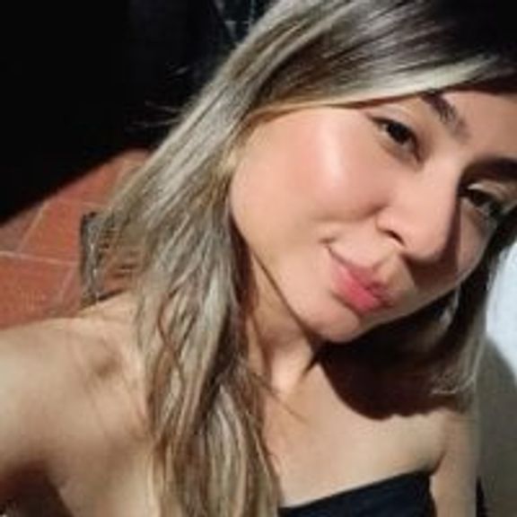 daphne__glow