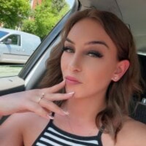 Mia_Sparkk_