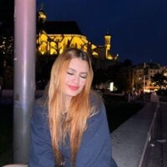 Isa_smeraldy