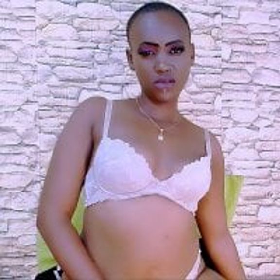 EbonyOlive69