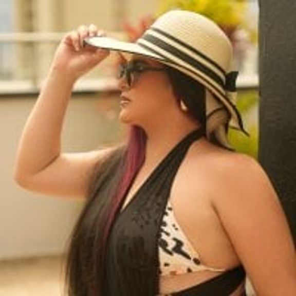 BellaPeers_