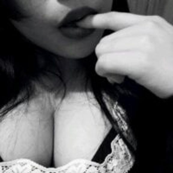 sweetwesla02