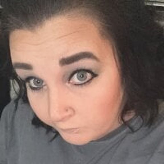 Curvy_Skye89X