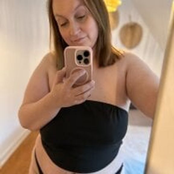 BBW_Nora