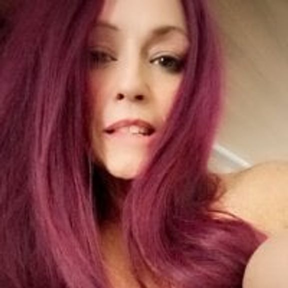 Dick_draining_Diva