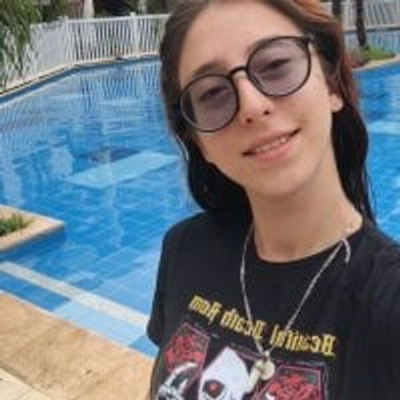 Valeria_Gate