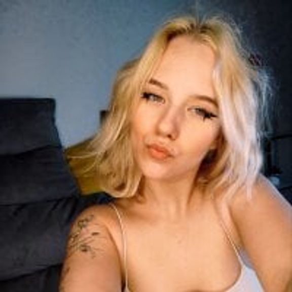 Casey_Sweeet