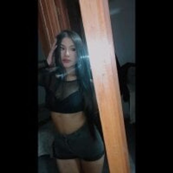 nyla_rose