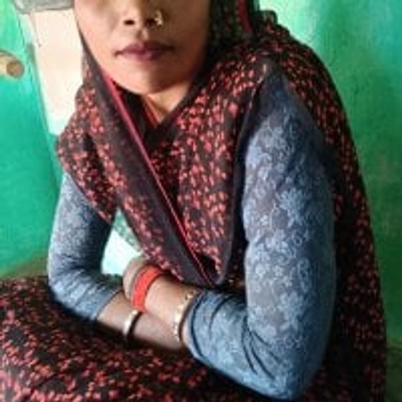 Hoty_khushbu
