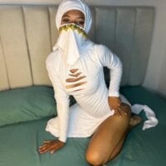 roxie_sinner