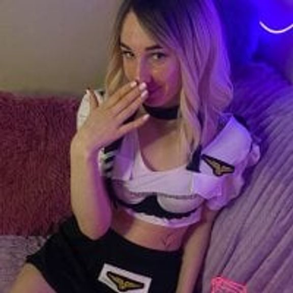 rosy_madison77