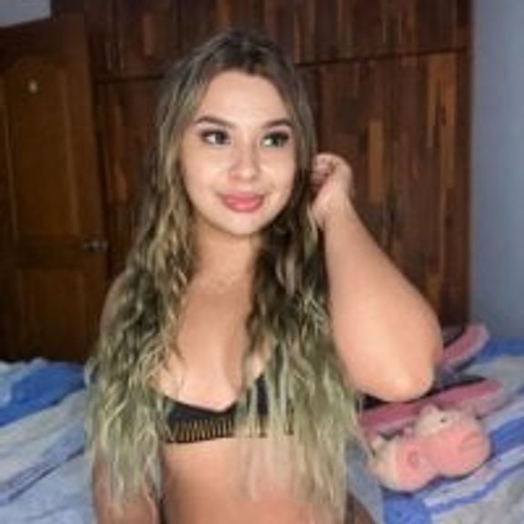 Sophiia_Rose_