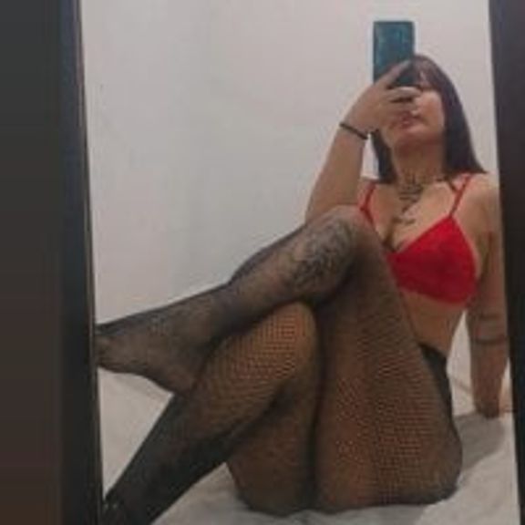 tyra_whitee