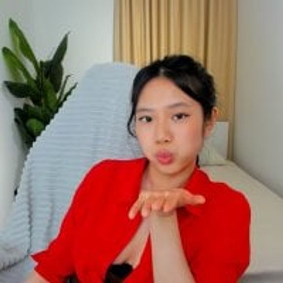 Asian_Lyyyy