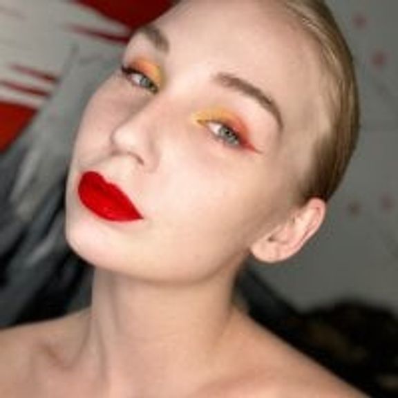 Blond_doll