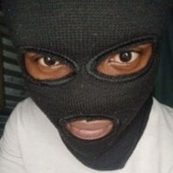 NoFaceBlackSnake69