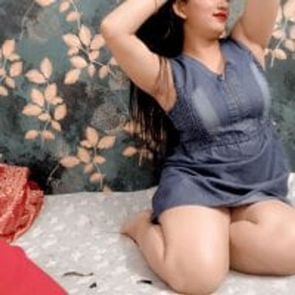 Maahi_Cute