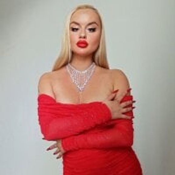 Miss_Alice_Silver