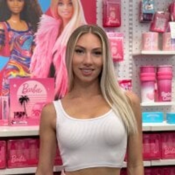 LuisaBecker