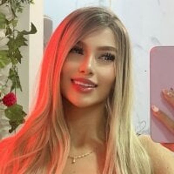valery_fox___