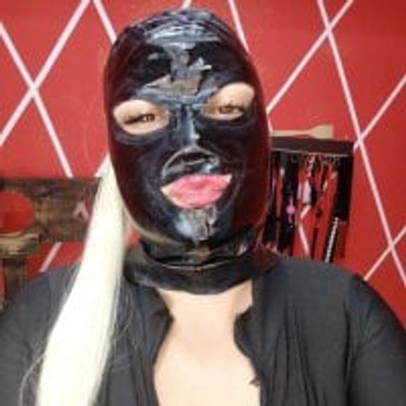 BDSM_Vantablack2