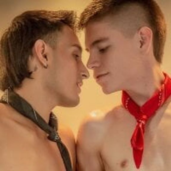 EAT_TWINKS