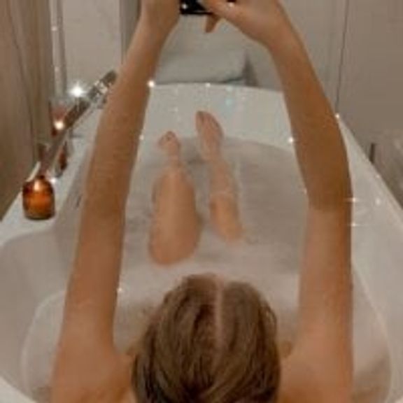 Samia_102