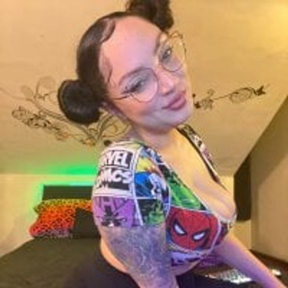 Nelli_Brickhouse