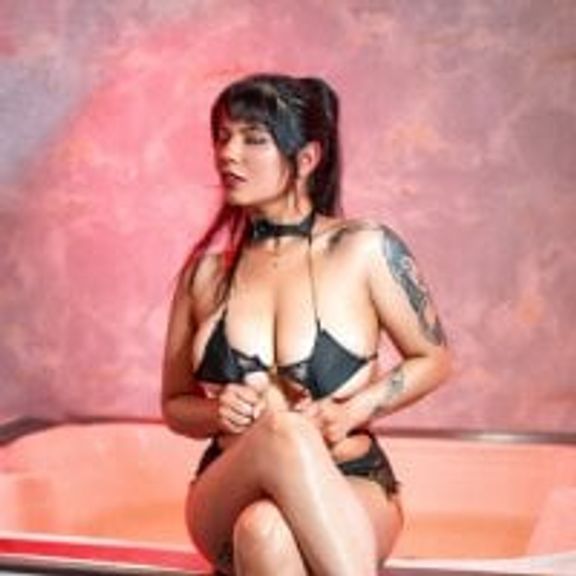 lili_taylor