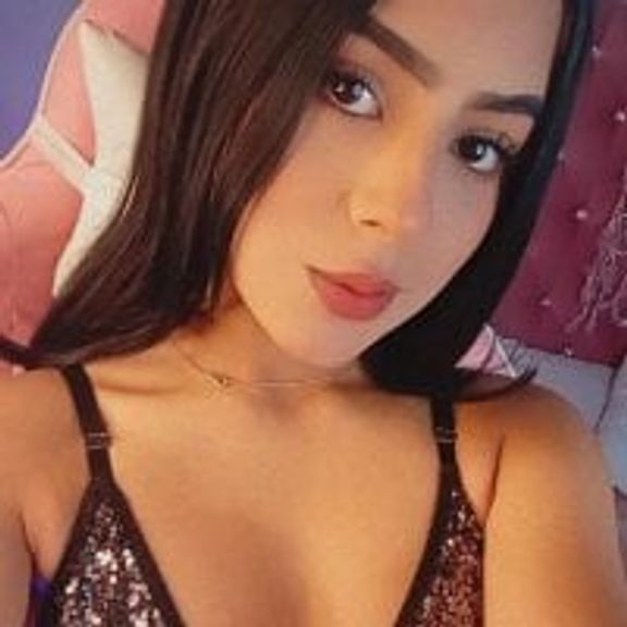 Talia_rouge
