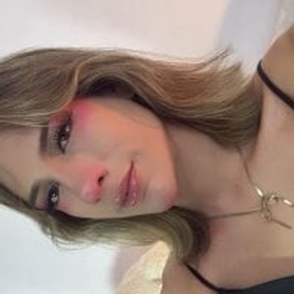 cute_dani01