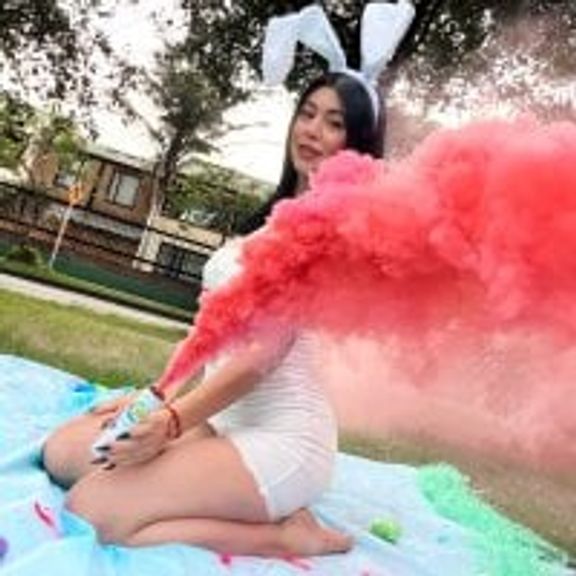 Zoe_Benson