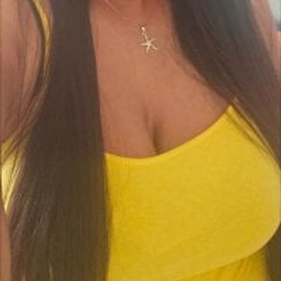 Busty_AriaX