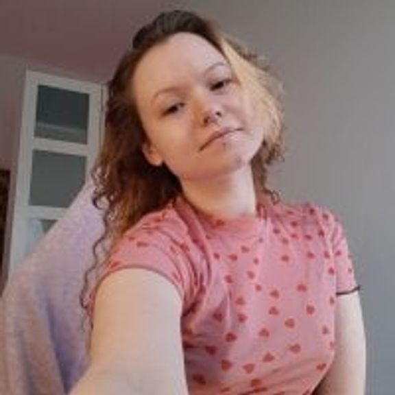 Emma_Stoune