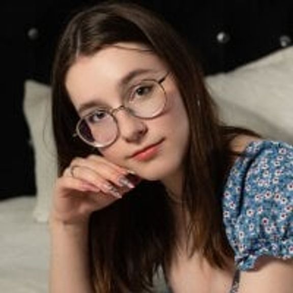 AnnyNextDoor
