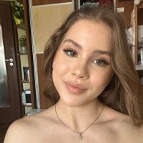 Emily_Blake