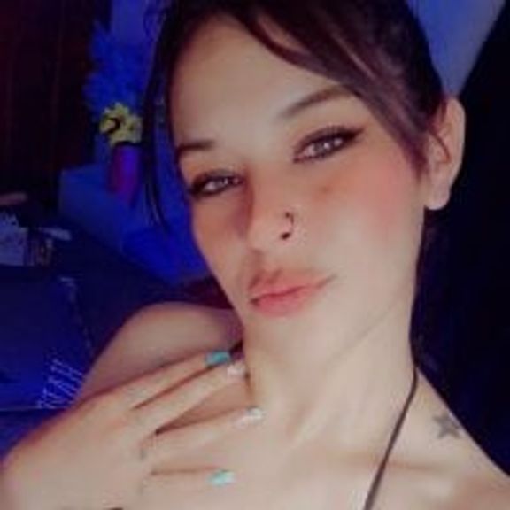 Carolineevansx